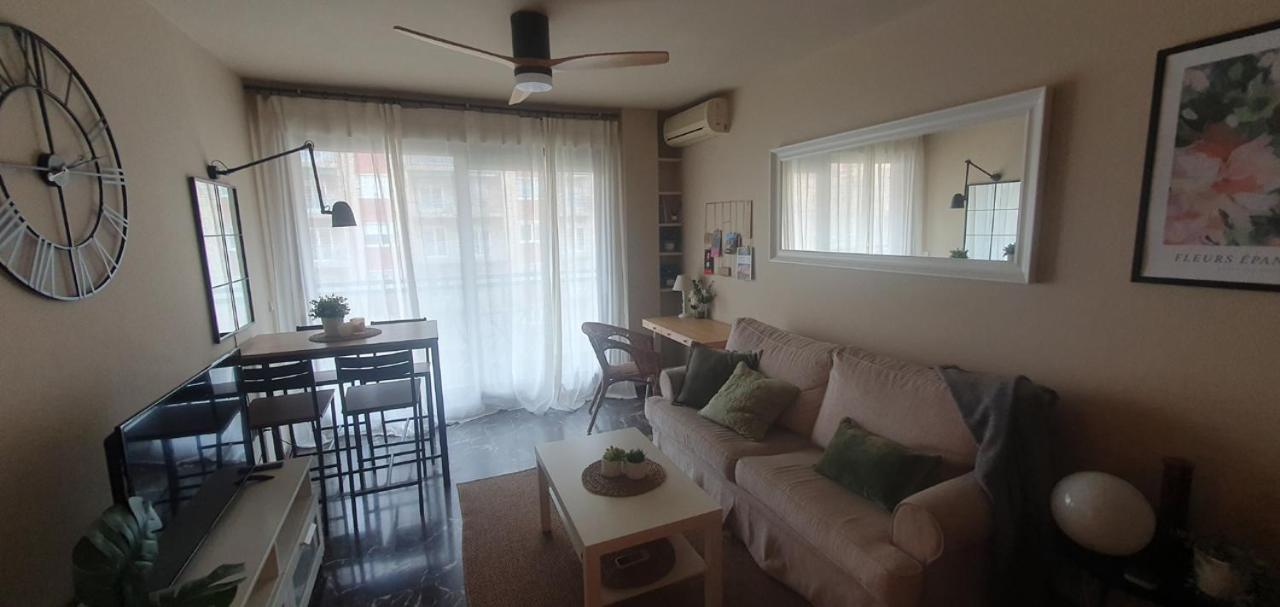 Apartamenticos Studio 75 ซาราโกซา ภายนอก รูปภาพ